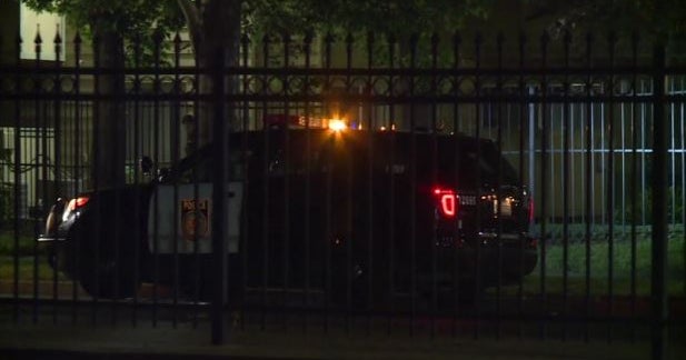 Woman Shot At Mack Road Apartments In South Sacramento Early Friday