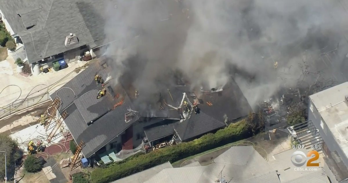 Firefighter Injured After Flames Erupt At Koreatown Home CBS Los Angeles