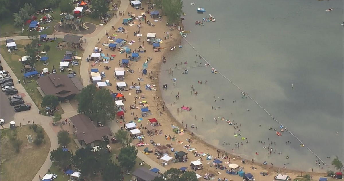 hundreds-head-to-big-soda-lake-to-celebrate-july-4th-cbs-colorado