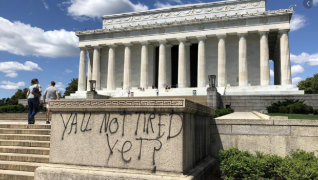 Lincoln Memorial defaced 