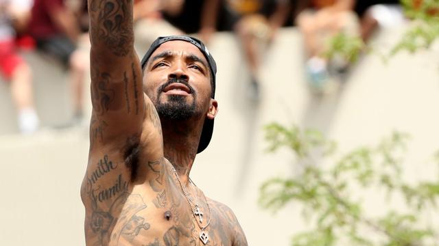 jr-smith-1.jpg 