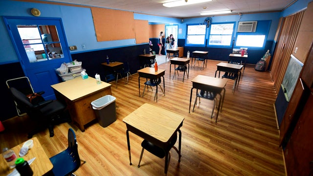 US-HEALTH-VIRUS-EDUCATION 