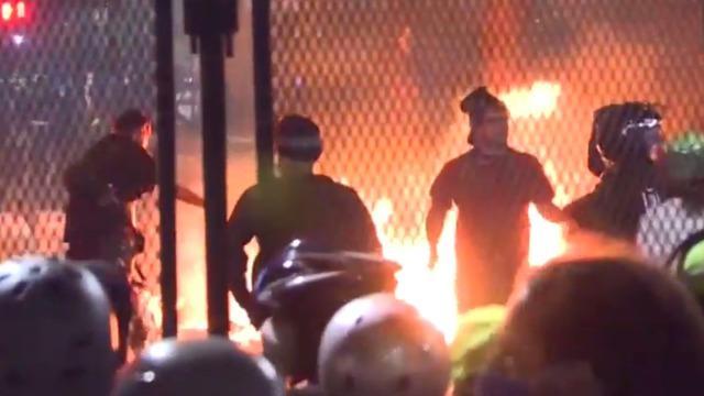 cbsn-fusion-oregon-lawmakers-demand-federal-agents-leave-amid-protest-clashes-thumbnail-519841-640x360.jpg 