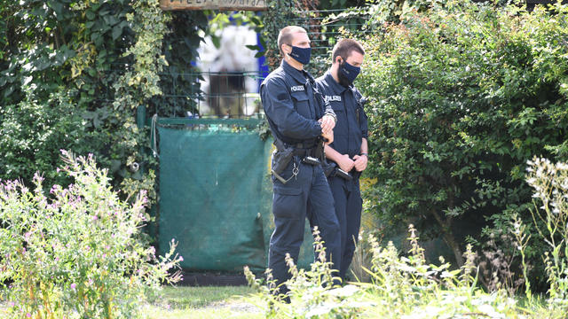 Police started digging in an allotment area near Hannover 