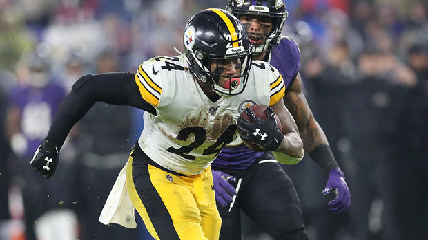 Pittsburgh Steelers v Baltimore Ravens 