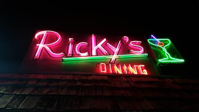 Rickys-Dining.jpg 