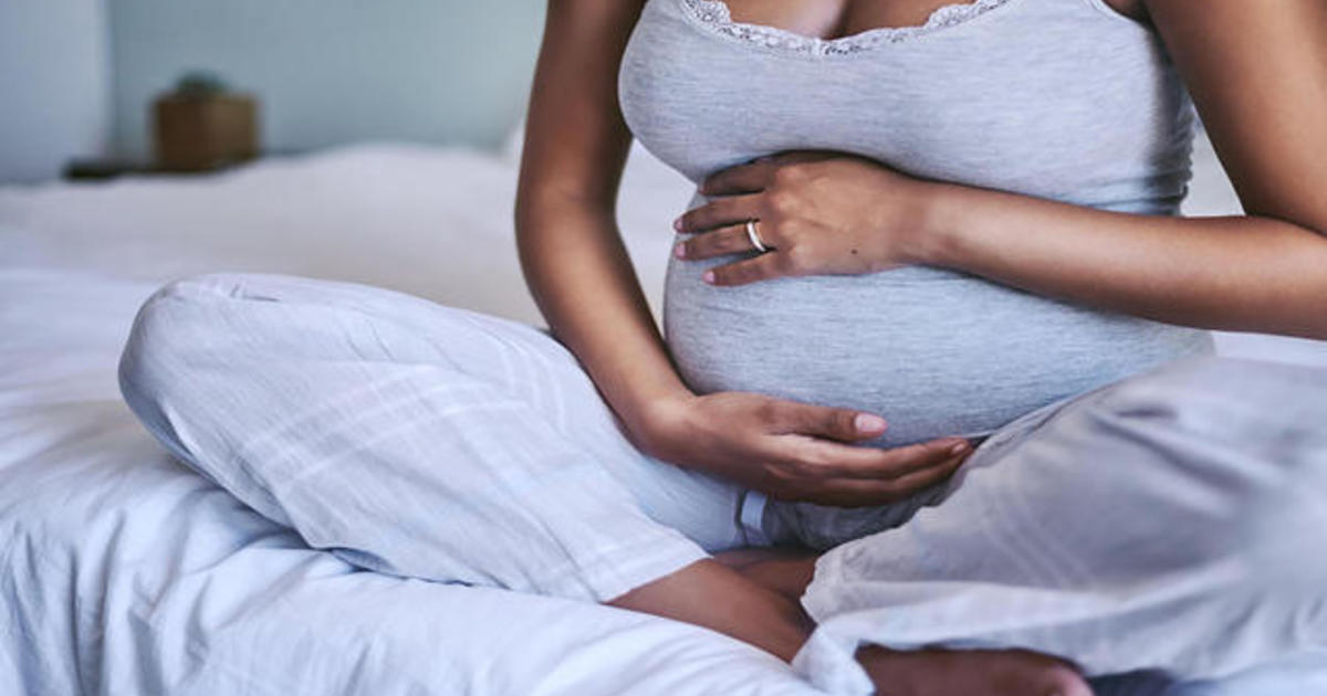 How COVID-19 Is Affecting Black Childbirth - CBS News