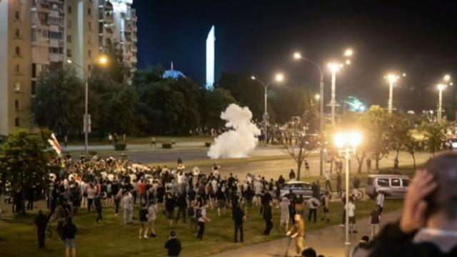 cbsn-fusion-protests-erupt-in-belarus-after-election-results-thumbnail-527820-640x360.jpg 