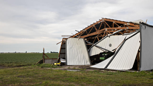 Dangerous Derecho Storm Whips Through Midwest 