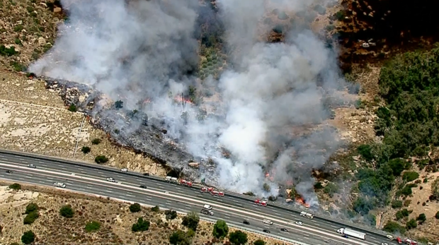Brush Fire Breaks Out Off 118 Freeway In Chatsworth 