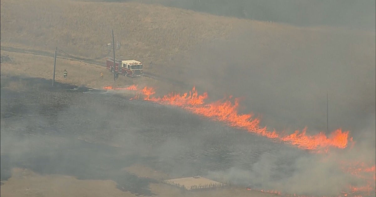 3 Firefighters Injured Fighting Brush Fire Burning In Broomfield CBS