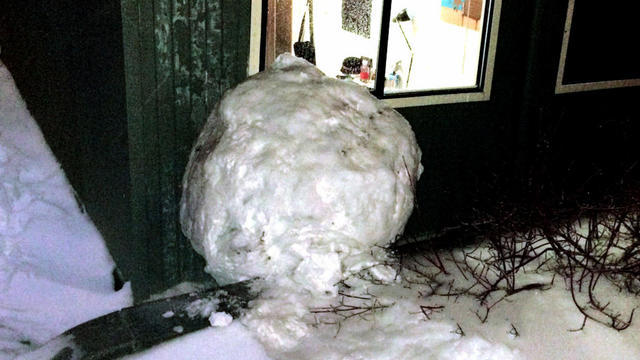 en-0215-snowball-640x360.jpg 