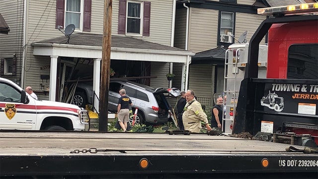 beaver-falls-vehicle-crash-aug-15.jpg 