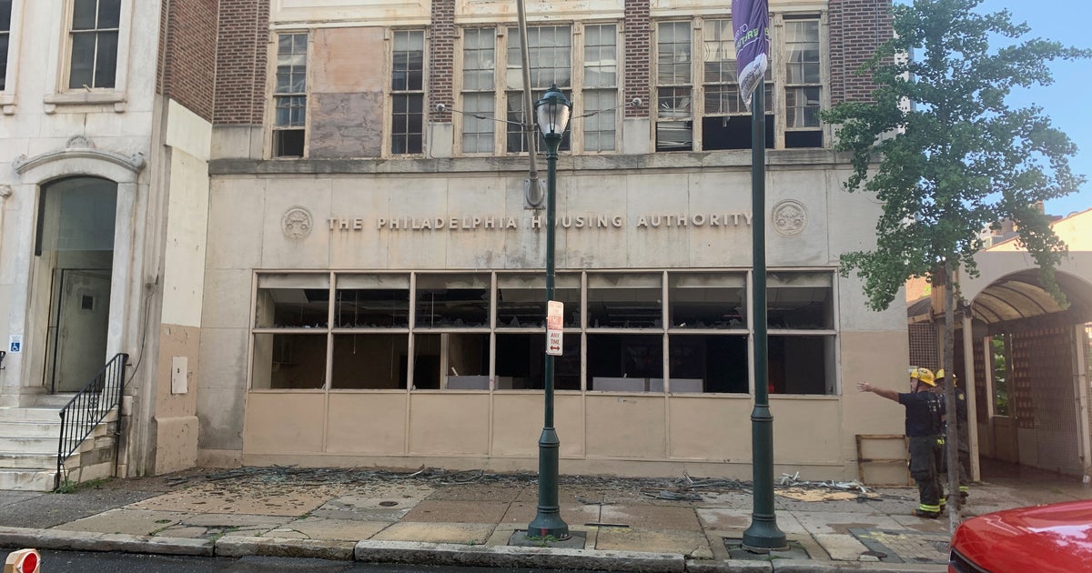 Flames Break Out At Philadelphia Housing Authority Building In Center