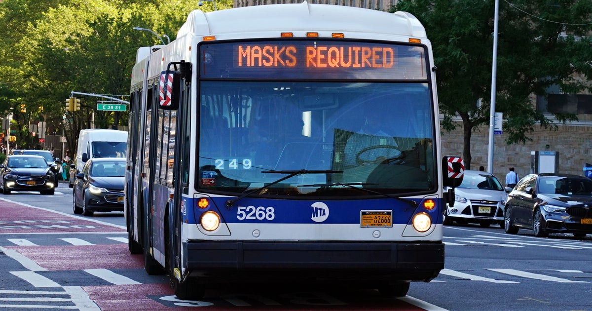 mta-bus-driver-injured-following-altercation-with-driver-in-manhattan