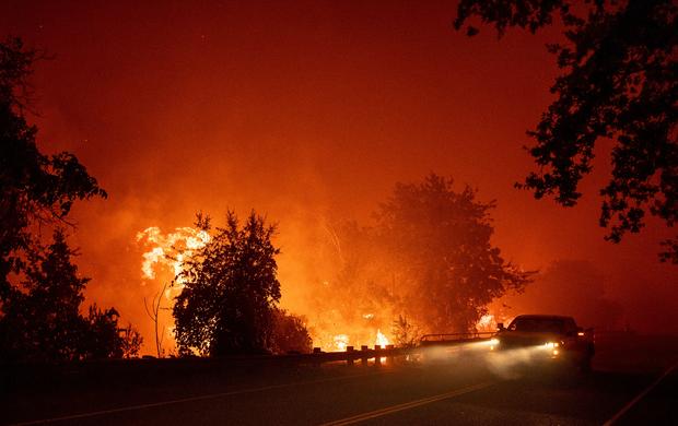 US-CALIFORNIA-WILDFIRE-FIRE 