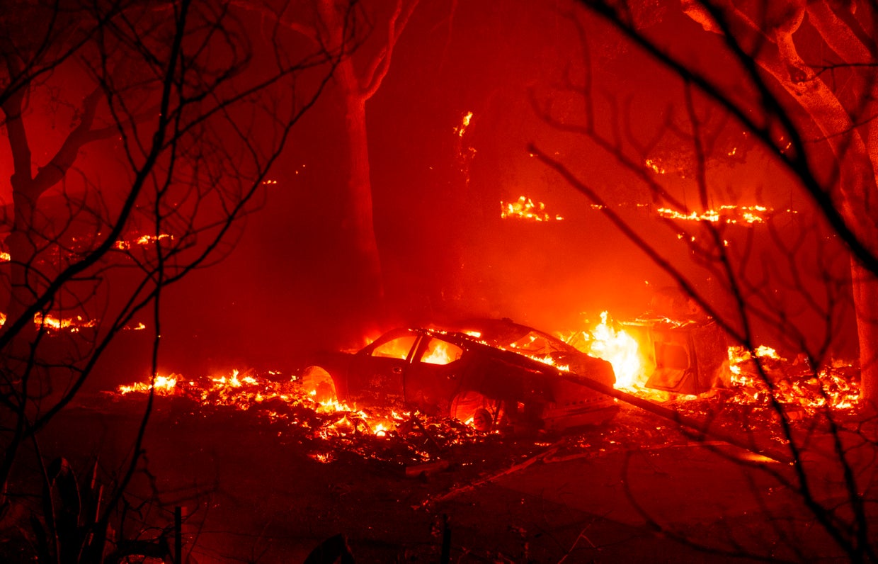 US-CALIFORNIA-WILDFIRE-FIRE 