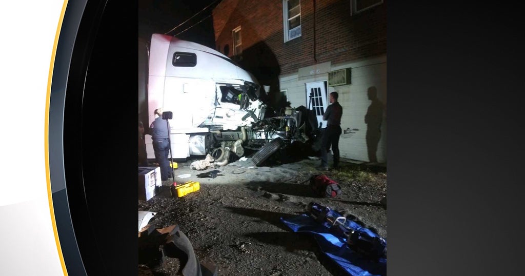 Semi-Truck Driver Dies After Collision With Train - CBS Pittsburgh