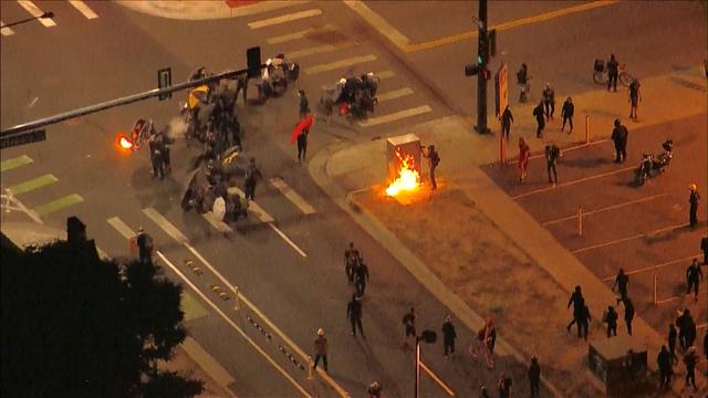 riots-fires.jpg 