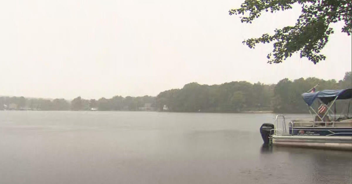 Father And Son Rescue Kayakers From Millbury Pond - Cbs Boston