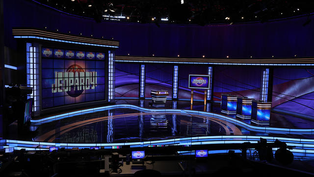 jeopardy-set.jpg 