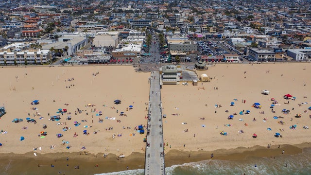beach-2.jpg 