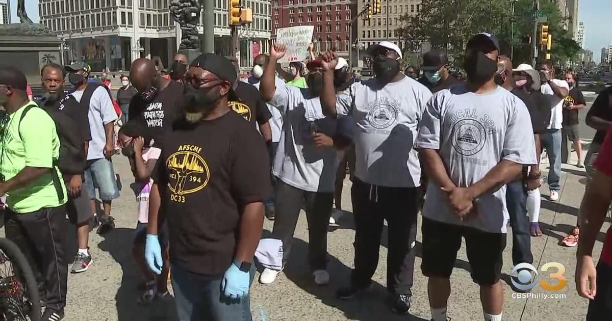 Hundreds Of Union Workers Rally Outside City Hall To Demand Safer Work ...