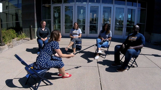 Bloomington-Teachers-and-Staff-talk-about-distance-learning-GQ.jpg 