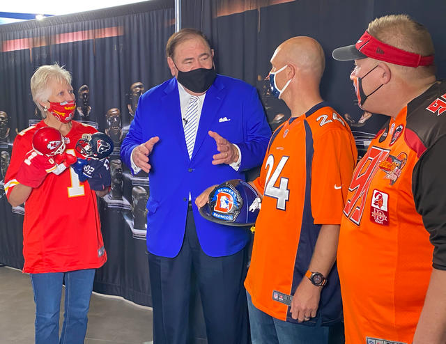 Fort Collins firefighter, Broncos superfan 'Rescue Rob' honored at Pro  Football Hall of Fame