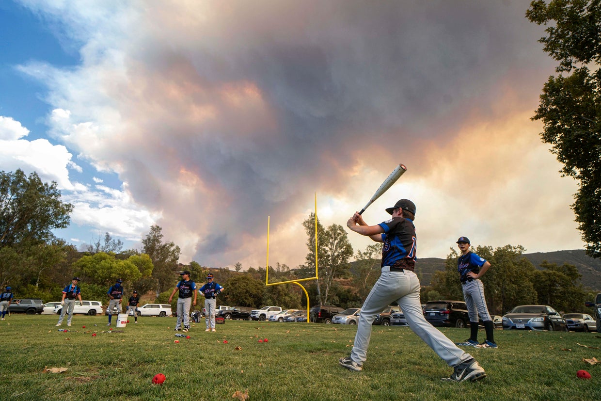 TOPSHOT-US-CALIFORNIA-FIRE 
