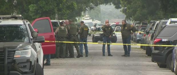 Suspect Shot, Killed By LA Deputies During Compton Barricade 