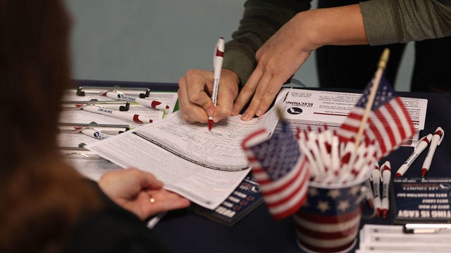 Ex-Felons Register To Vote Under Florida's New Law 