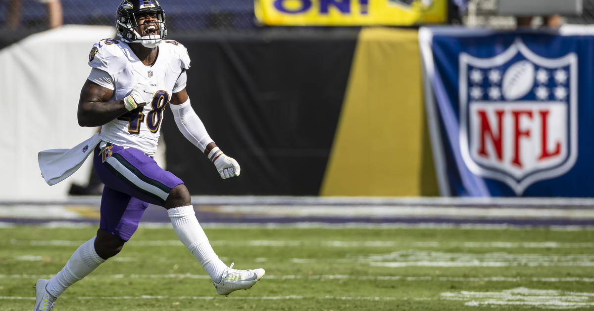 Linebacker Patrick Queen of the Baltimore Ravens in action during a News  Photo - Getty Images