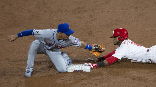 Phils Comback Drops Mets - CBS News