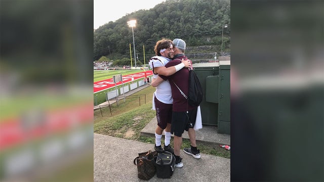 dying-father-sees-son-play-football-last-time.jpg 