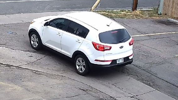 stolen-car-white-aurora-pd.jpg 