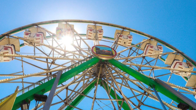 ferris-wheel-old-town.png 