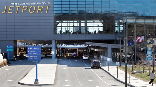 Plane takes off from Portland Jetport 