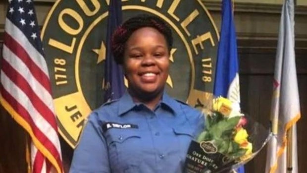 cbsn-fusion-louisville-police-prepare-city-for-an-upcoming-decision-in-breonna-taylor-case-thumbnail-552739-640x360.jpg