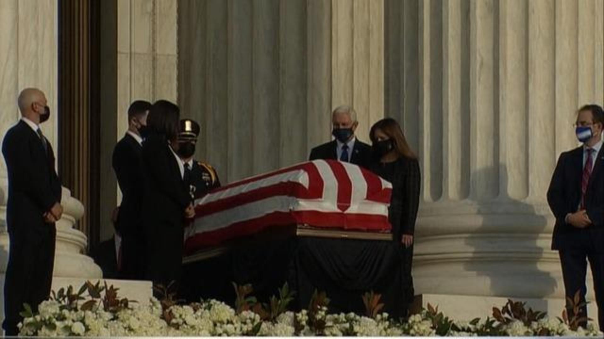 Thousands line up to see Justice Ruth Bader Ginsburg lie in repose outside Supreme Court