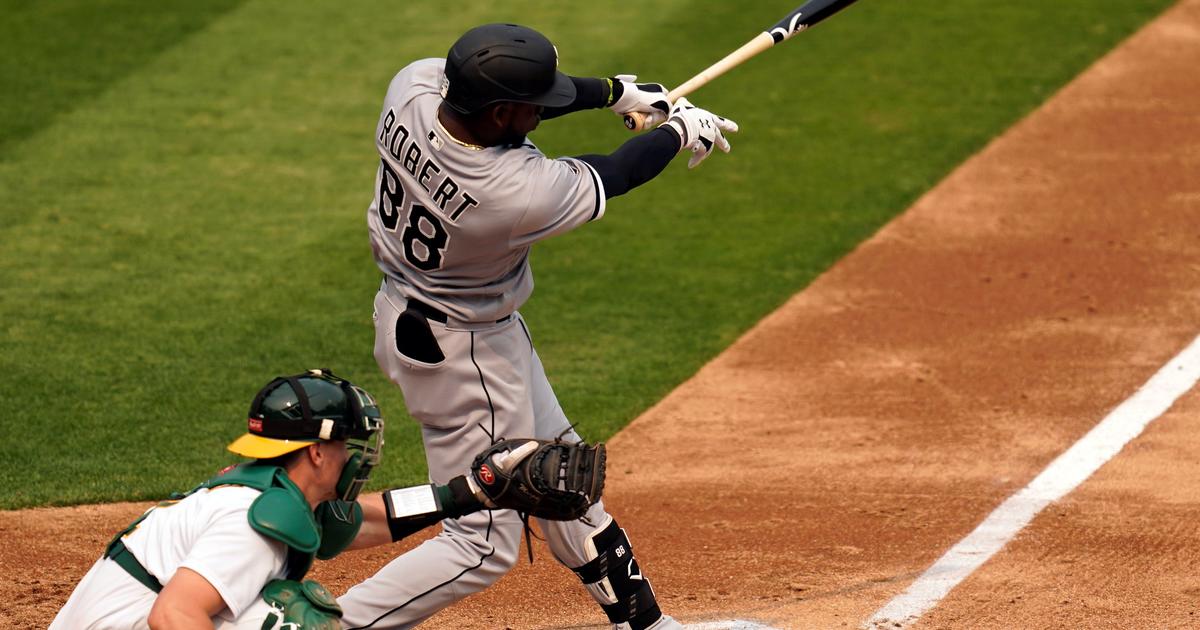 White Sox' Luis Robert to end season on injured list - Chicago Sun-Times