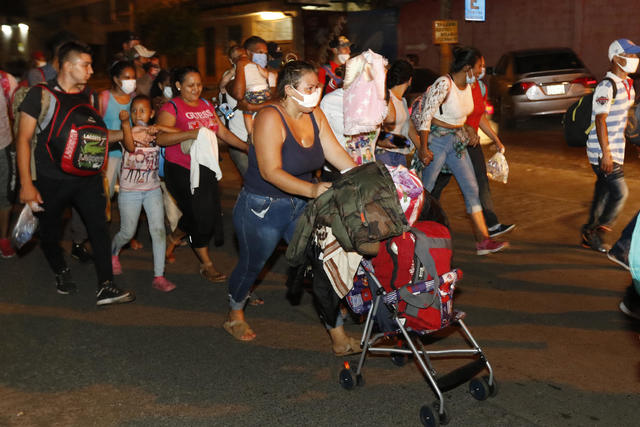 Migrant caravan sets off from Honduras with eyes on U.S. border