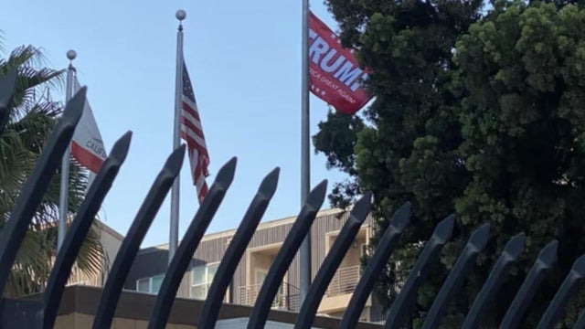 Trump-Flag-1.jpg 