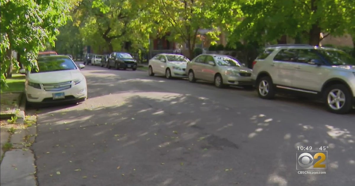 Woman Carjacked In Broad Daylight In Logan Square - CBS Chicago