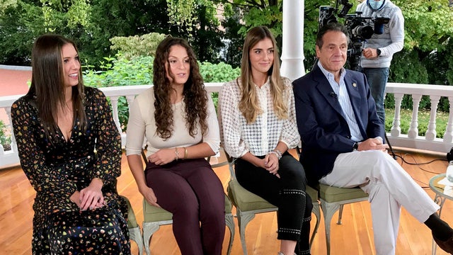 andrew-cuomo-and-daughters-mariah-cara-and-michaela-kennedy-cuomo-1280.jpg 
