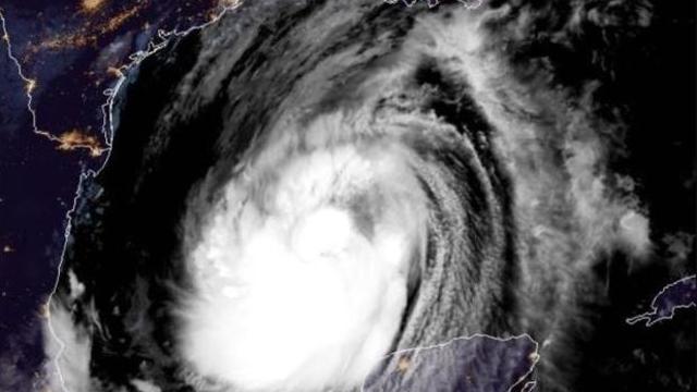hurricane-delta.jpg 