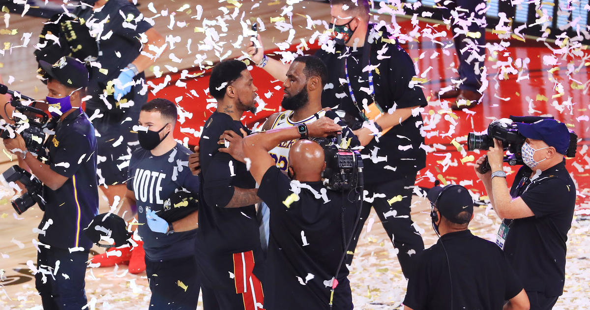 LeBron James & Lakers Teammates Celebrate Their NBA Finals 2020