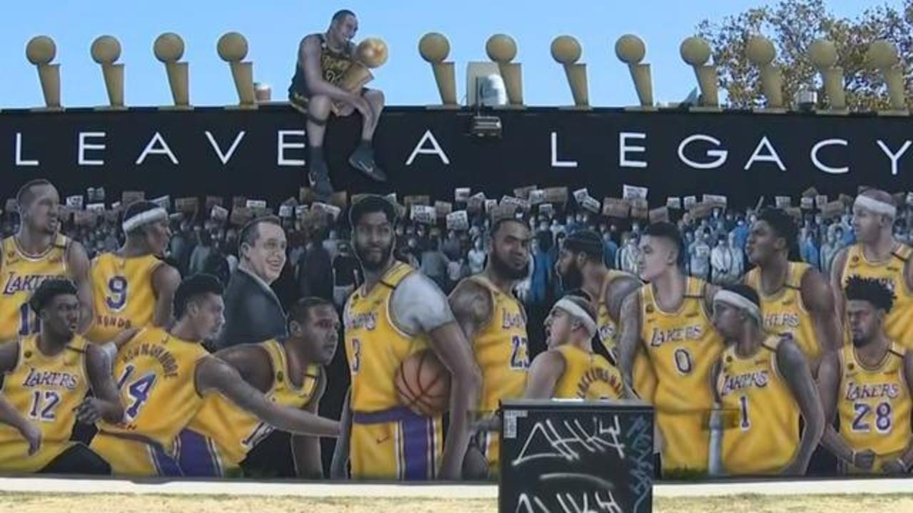Lakers to Unveil 2020 NBA Championship Banner on May 12 in Front of Fans –  NBC Los Angeles