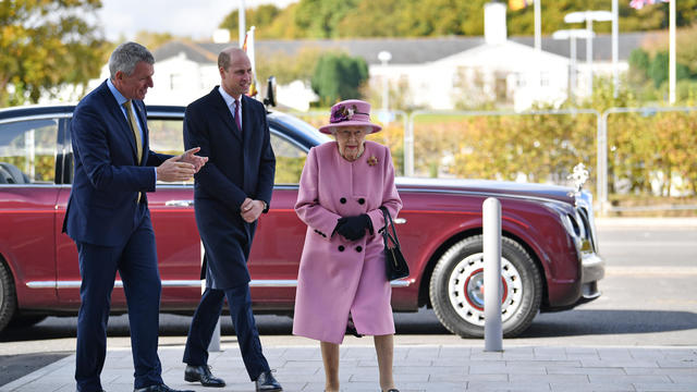 The Queen And Duke Of Cambridge Visit Dstl Porton Down 