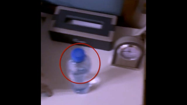 navalnywaterbottle0.jpg